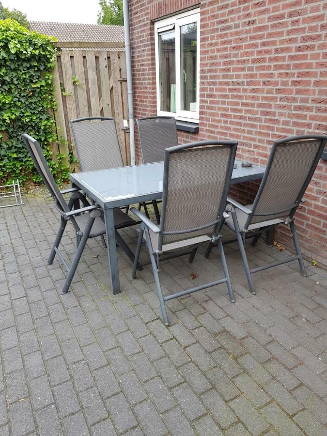 Vakantiehuis B&B De Bosrand คูส์บีค ภายนอก รูปภาพ